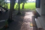 Отель Erathra Homestay Отель Erathra Homestay