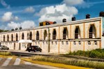 Отель Hotel Laguna Encantada Отель Hotel Laguna Encantada