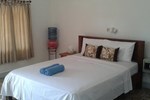 Отель Putri Home Stay Отель Putri Home Stay
