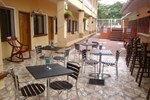 Отель UW Oasis Hotel Отель UW Oasis Hotel