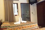 Отель Hotel Sevillano Отель Hotel Sevillano