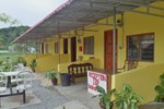 Отель I & R Tasik Anak Motel Отель I & R Tasik Anak Motel