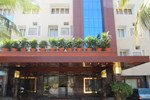 Отель Kandy PLR Hotel Отель Kandy PLR Hotel