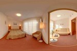 Отель Hotel Edvards Отель Hotel Edvards