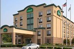 Отель Wingate by Wyndham Commack/Long Island Отель Wingate by Wyndham Commack/Long Island