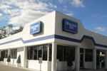 Отель Rodeway Inn Macarthur Airport Отель Rodeway Inn Macarthur Airport