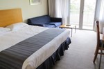 Апартаменты Pennant Hills Waldorf Apartment Hotel Апартаменты Pennant Hills Waldorf Apartment Hotel