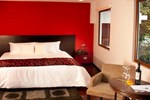 Отель Hotel Pumapungo Отель Hotel Pumapungo