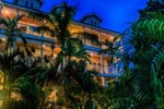 Отель A Stone's Throw Away Bed and Breakfast Отель A Stone's Throw Away Bed and Breakfast