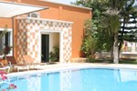 Отель Hotel Los Cedros de Uayamón Отель Hotel Los Cedros de Uayamón