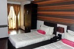 Отель Hotel Dash Continental Отель Hotel Dash Continental