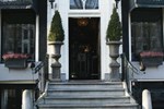 Отель The Toren Отель The Toren