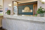 Отель Days Inn Niles Отель Days Inn Niles
