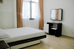 Отель Fifty Five Holiday Guest House Penang Отель Fifty Five Holiday Guest House Penang