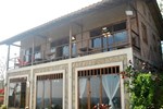 Хостел Punto Verde Ecological Guesthouse Хостел Punto Verde Ecological Guesthouse