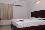 Отель Hotel Queen Palace Отель Hotel Queen Palace