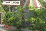 Отель Kayak Lodge Отель Kayak Lodge