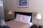 Отель Howard Johnson Express Inn Отель Howard Johnson Express Inn