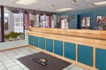 Отель Days Inn Raeford Отель Days Inn Raeford