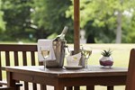 Отель Oatlands Park Hotel Отель Oatlands Park Hotel