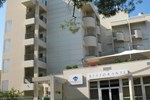 Отель Hotel Duchi della Rovere Отель Hotel Duchi della Rovere