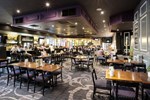 Отель Skyways Hotel Airport West Отель Skyways Hotel Airport West