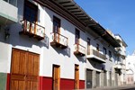 Апартаменты Cuenca Suites Апартаменты Cuenca Suites