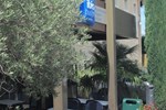 Отель ibis Budget Aix Le Canet Отель ibis Budget Aix Le Canet