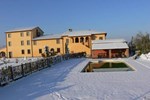 Отель Hotel Casale Le Torri Отель Hotel Casale Le Torri
