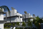 Вилла Fleur De Mer Villa in Hi-Tech style Вилла Fleur De Mer Villa in Hi-Tech style
