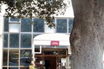 Отель Mercure Niort Marais Poitevin Отель Mercure Niort Marais Poitevin