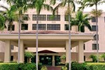 Отель Comfort Suites Miami Отель Comfort Suites Miami