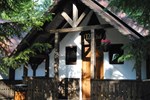 Отель Cornul Vanatorului Bungalows Отель Cornul Vanatorului Bungalows
