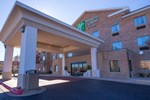 Отель Holiday Inn Express Hotel & Suites Edmond Отель Holiday Inn Express Hotel & Suites Edmond