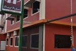 Отель Hotel Poloni Отель Hotel Poloni