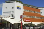 Отель Malibu Plaza Hotel Отель Malibu Plaza Hotel