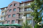 Отель Hotel Favourite Отель Hotel Favourite