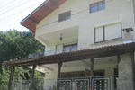 Гостевой дом Dobrevi Guest House Гостевой дом Dobrevi Guest House