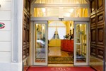 Отель Hotel Urbani Отель Hotel Urbani