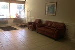 Отель Super 8 Motel Danbury Отель Super 8 Motel Danbury