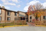 Отель Super 8 Motel Columbia Clark Lane Отель Super 8 Motel Columbia Clark Lane
