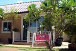 Гостевой дом Sea Beach Ko Larn Гостевой дом Sea Beach Ko Larn