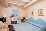 Отель Colonna Beach Hotel and Residence Отель Colonna Beach Hotel and Residence