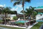 Отель Days Inn Midtown Отель Days Inn Midtown