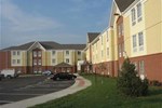 Отель Candlewood Suites Kansas City Отель Candlewood Suites Kansas City