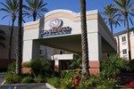 Отель Candlewood Suites OC Airport-Irvine West Отель Candlewood Suites OC Airport-Irvine West