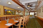 Отель Best Western The Plaza Airport Hotel Отель Best Western The Plaza Airport Hotel