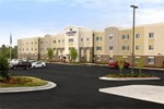 Отель Candlewood Suites Kansas City Отель Candlewood Suites Kansas City
