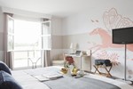 Отель Dolce Chantilly Hotel Отель Dolce Chantilly Hotel