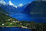 Отель Dragsvik Fjordhotel Отель Dragsvik Fjordhotel